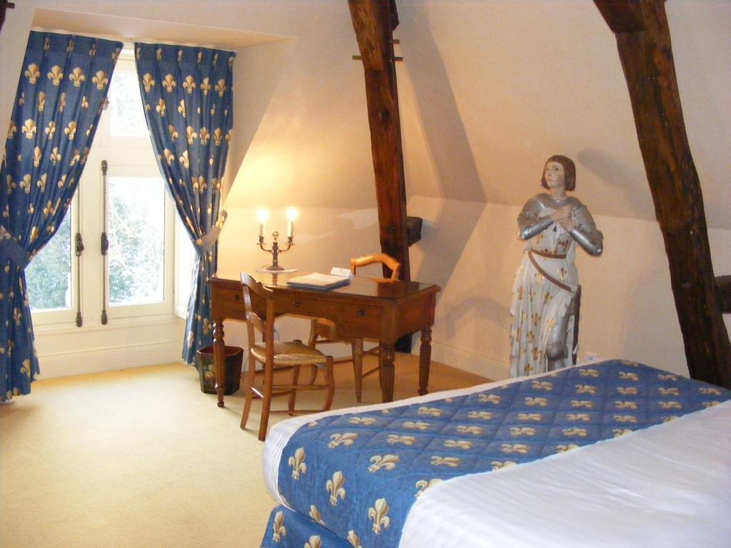 Domaine De Brou Hotel Noyant-de-Touraine Bilik gambar