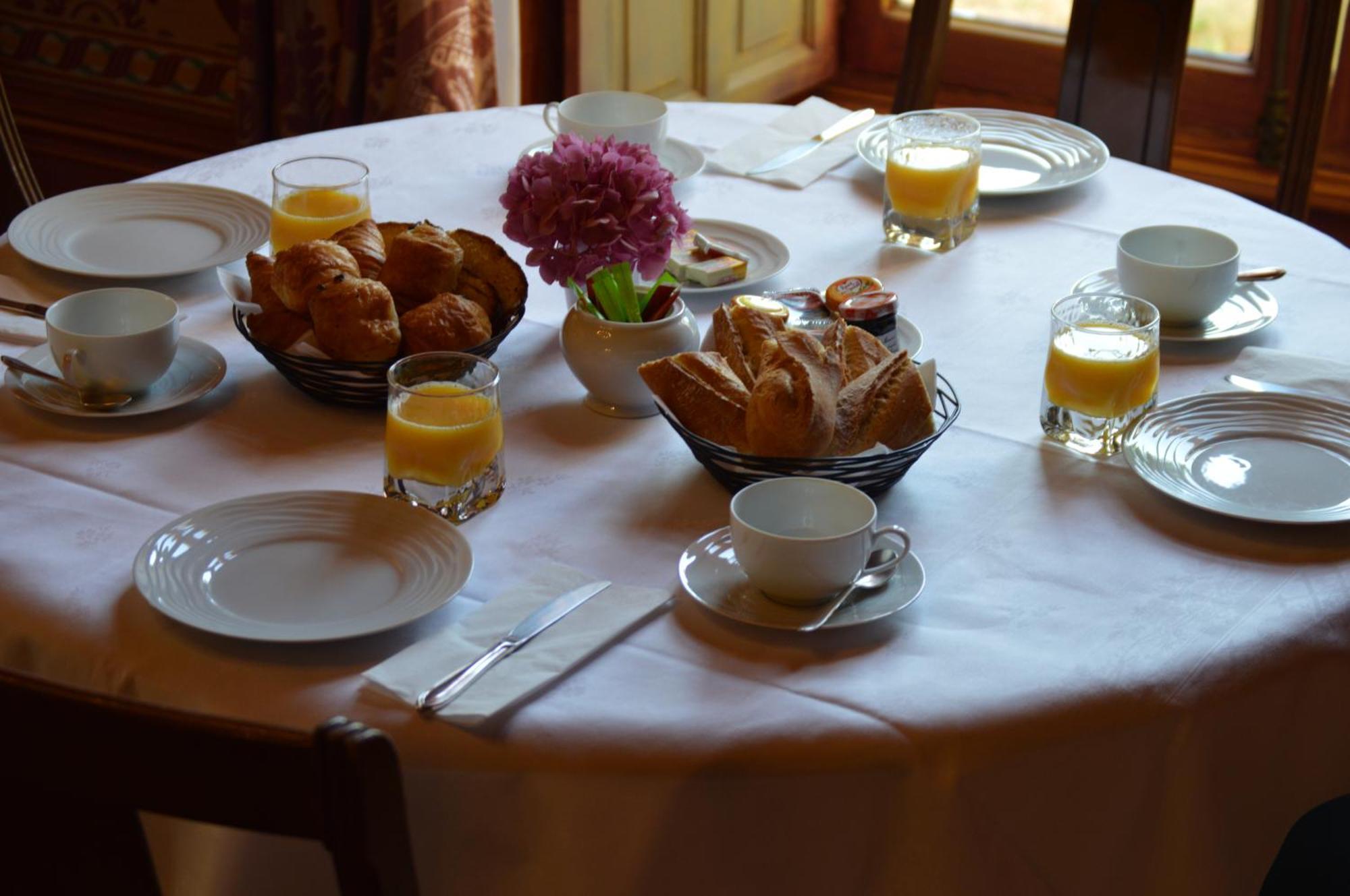 Domaine De Brou Hotel Noyant-de-Touraine Luaran gambar
