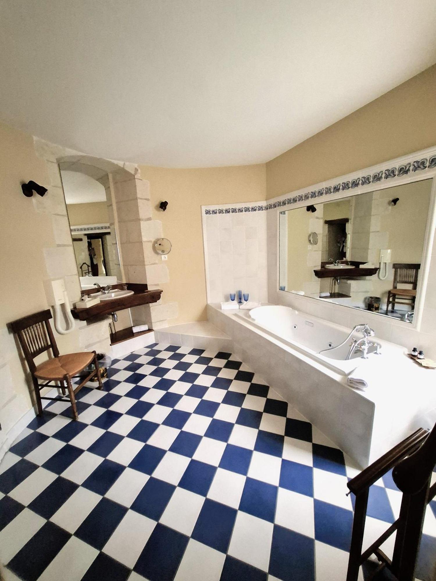 Domaine De Brou Hotel Noyant-de-Touraine Luaran gambar